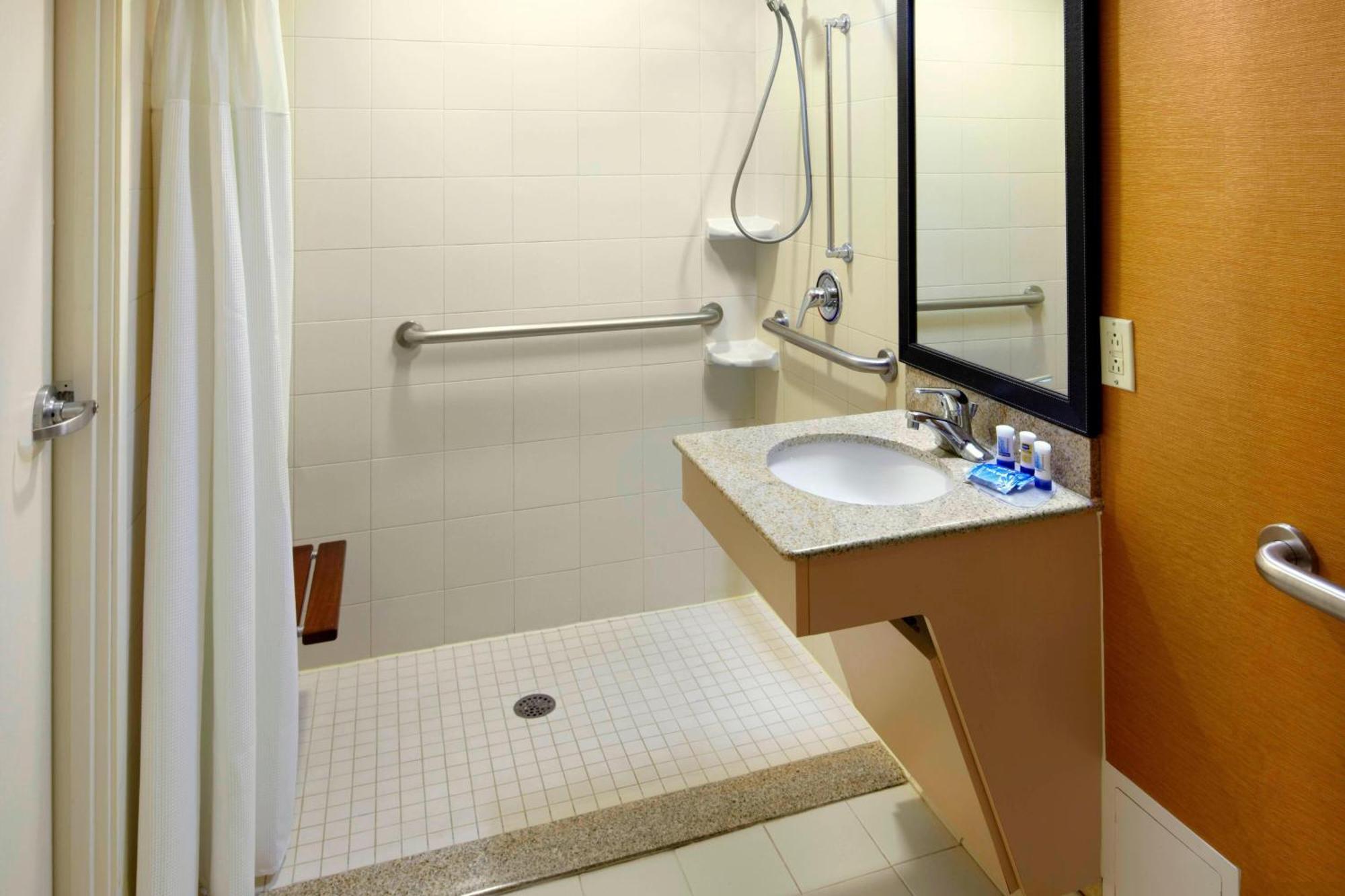 Fairfield Inn & Suites Parsippany Exterior photo