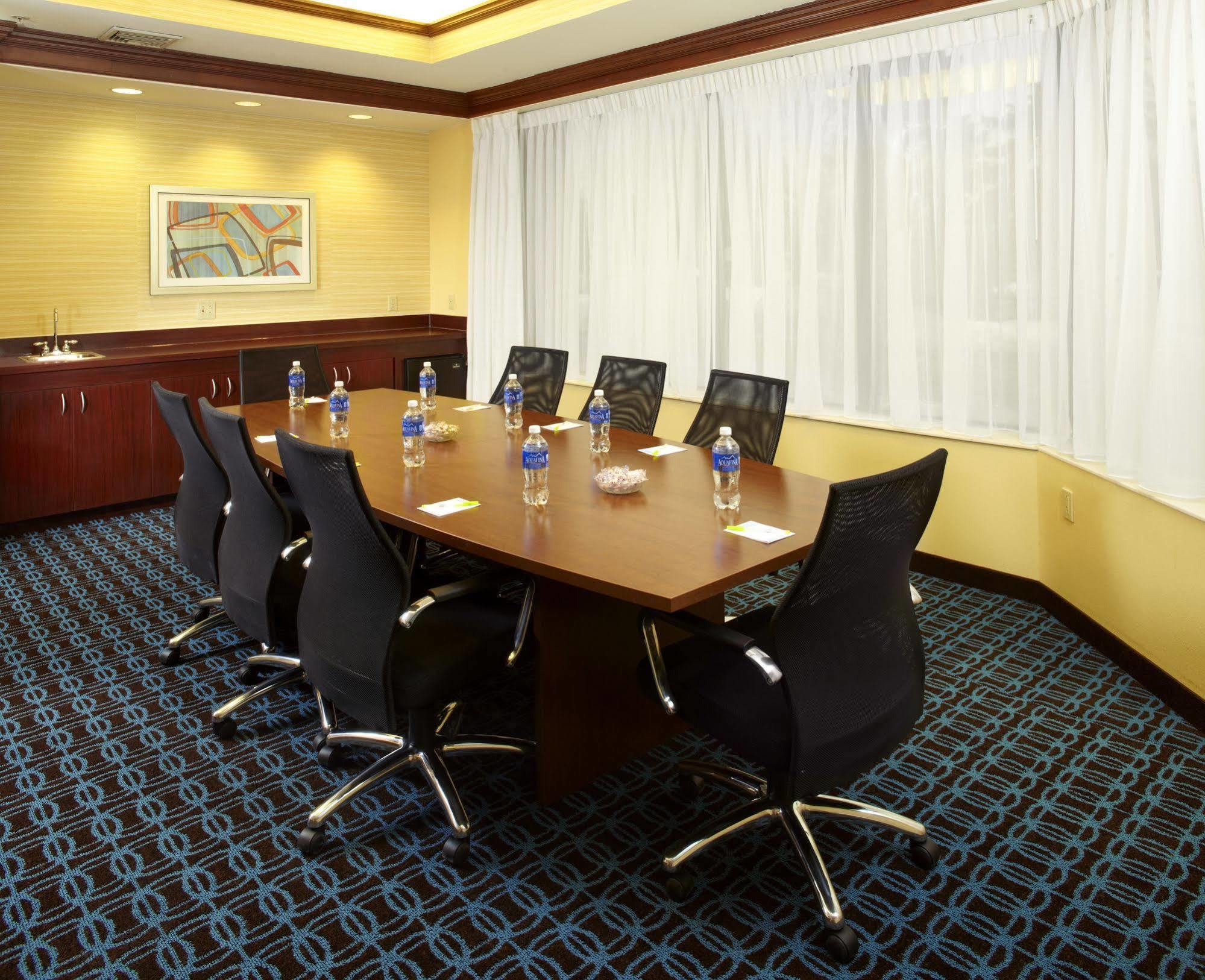 Fairfield Inn & Suites Parsippany Exterior photo